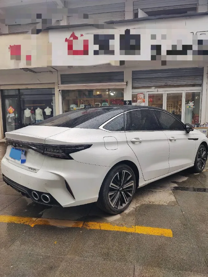 2025 Chery Arrizo 8 1.6T 197HP L4 7DCT,autocango,china used car exporter,china ev exporter,chinese used car exporter,chinese used ev exporter