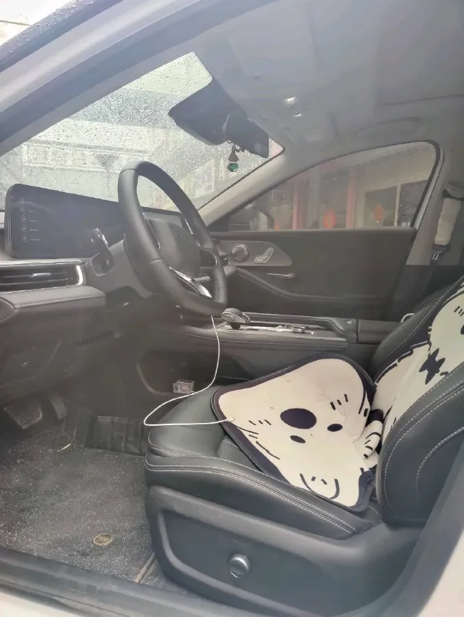 2025 Chery Arrizo 8 1.6T 197HP L4 7DCT,autocango,china used car exporter,china ev exporter,chinese used car exporter,chinese used ev exporter