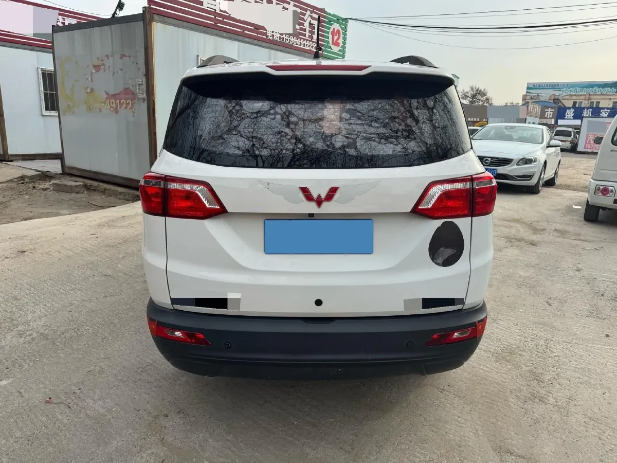 2018 WuLing HongGuang S3 1.5L 112HP L4 6MT,autocango,china used car exporter,china ev exporter,chinese used car exporter,chinese used ev exporter