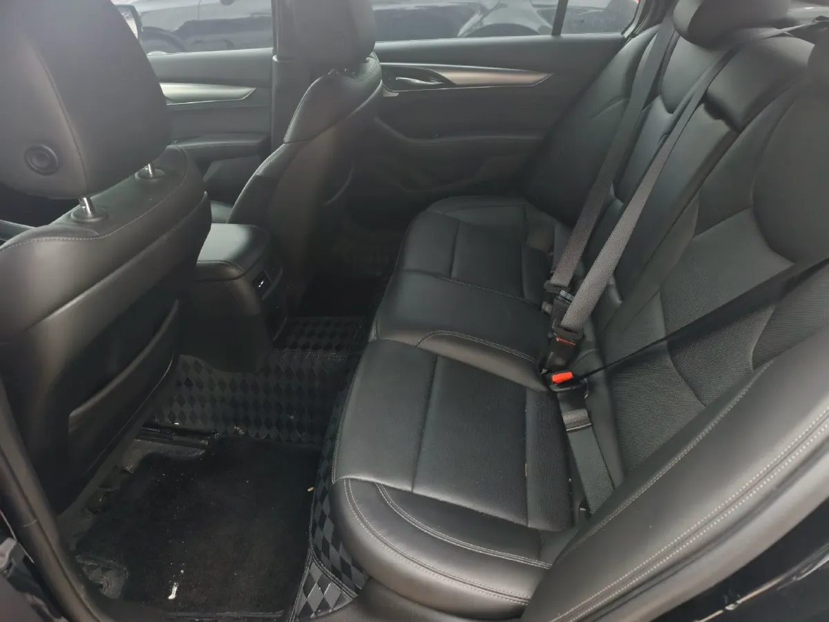 2023 Cadillac CT5 2.0T 237HP L4 10AT,autocango,china used car exporter,china ev exporter,chinese used car exporter,chinese used ev exporter