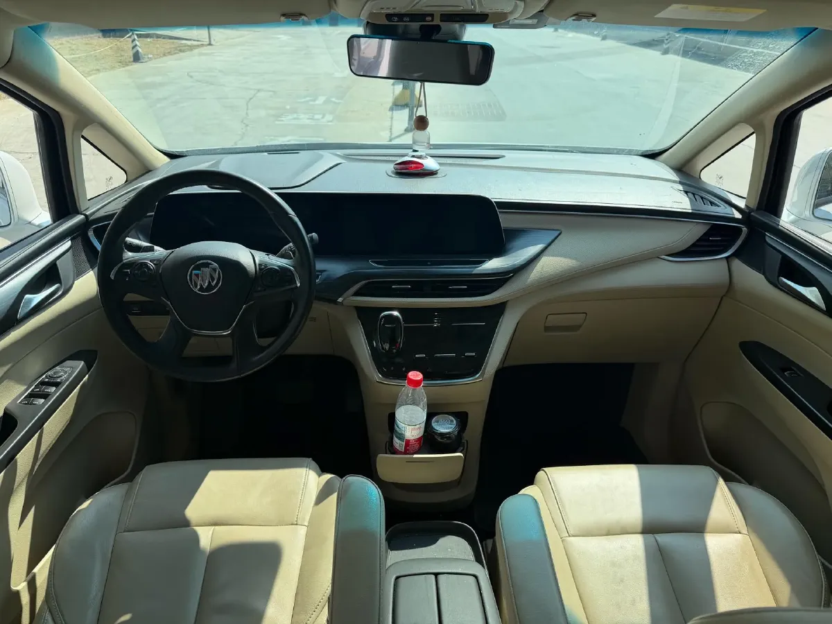 2022 Buick GL8 2.0T 237HP L4 9AT,autocango,china used car exporter,china ev exporter,chinese used car exporter,chinese used ev exporter