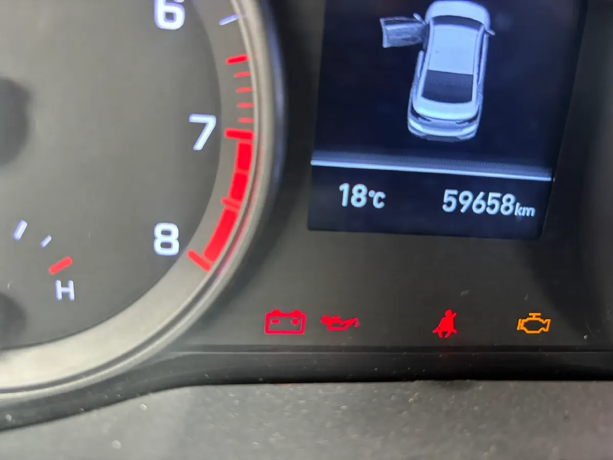 2020 Hyundai Elantra 1.5L 115HP L4 CVT,autocango,china used car exporter,china ev exporter,chinese used car exporter,chinese used ev exporter