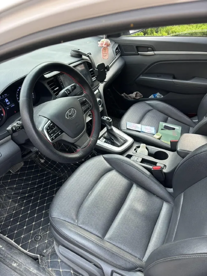 2020 Hyundai Elantra 1.5L 115HP L4 CVT,autocango,china used car exporter,china ev exporter,chinese used car exporter,chinese used ev exporter