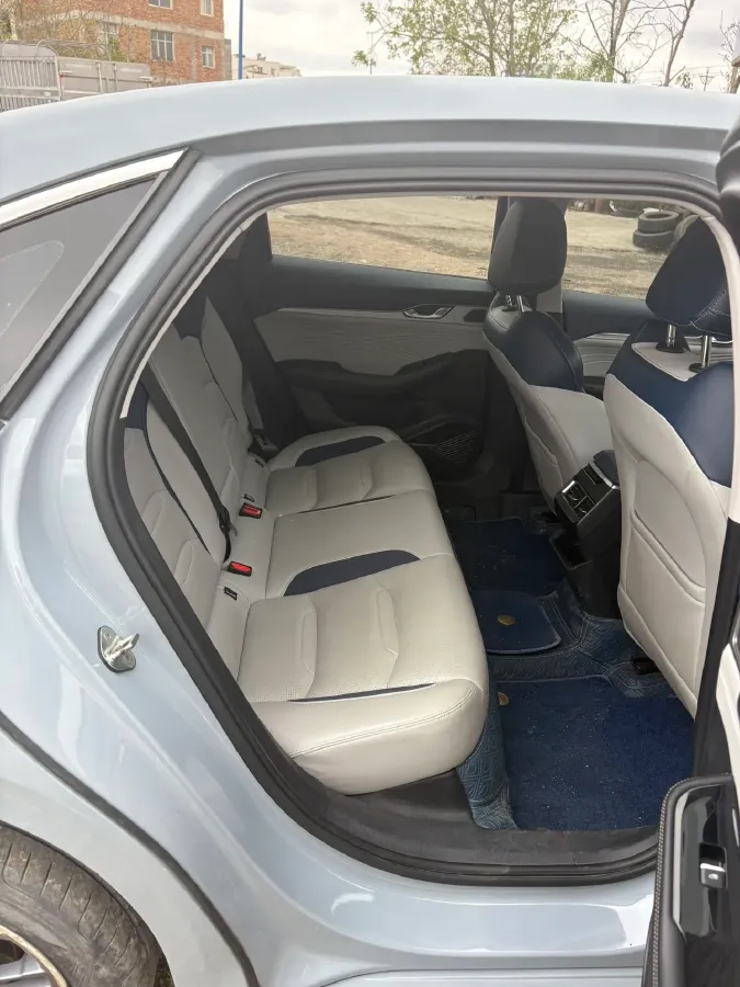 2023 Geely Preface 2.0T 190HP L4 7DCT,autocango,china used car exporter,china ev exporter,chinese used car exporter,chinese used ev exporter