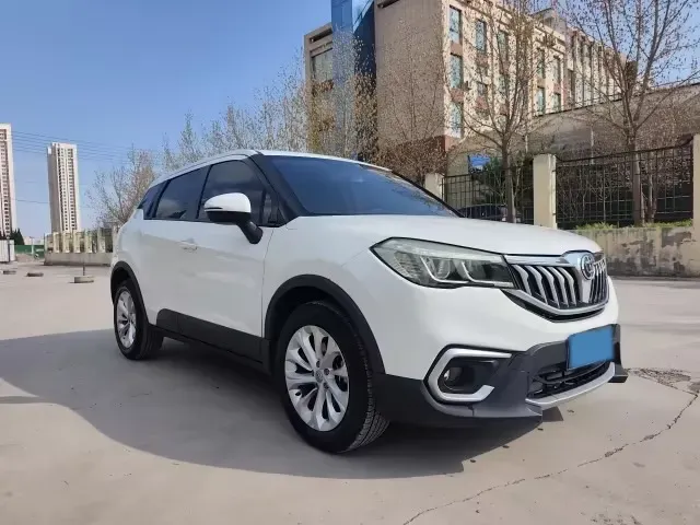 2017 BAW Battle Flag Pickup 2.8T 102HP L4 5MT,autocango,china used car exporter,china ev exporter,chinese used car exporter,chinese used ev exporter