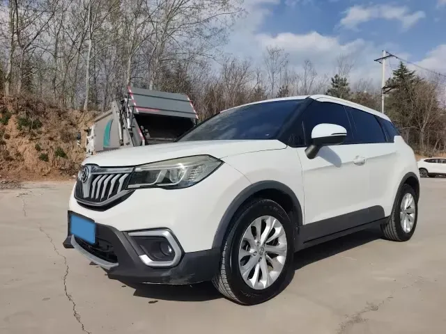 2017 BAW Battle Flag Pickup 2.8T 102HP L4 5MT,autocango,china used car exporter,china ev exporter,chinese used car exporter,chinese used ev exporter