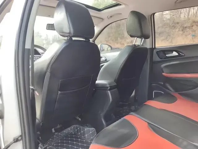 2017 BAW Battle Flag Pickup 2.8T 102HP L4 5MT,autocango,china used car exporter,china ev exporter,chinese used car exporter,chinese used ev exporter