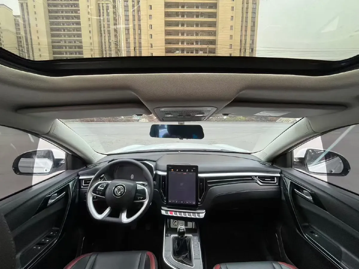 2021 DongFeng Forthing T5 1.6L 122HP L4 5MT,autocango,china used car exporter,china ev exporter,chinese used car exporter,chinese used ev exporter