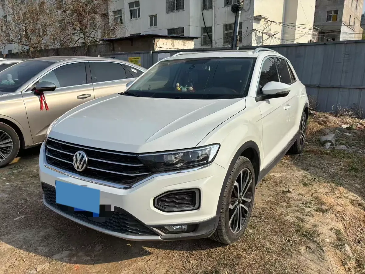 2020 Volkswagen T-Roc 1.4T 150HP L4 7DCT,autocango,china used car exporter,china ev exporter,chinese used car exporter,chinese used ev exporter