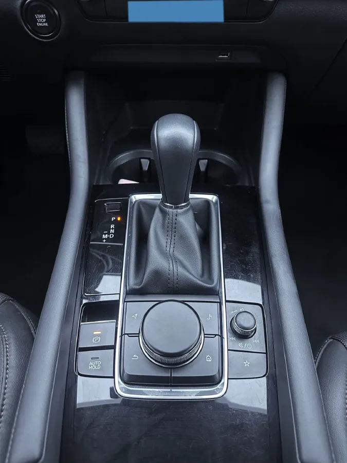 2022 Mazda 3 Axela 2.0L 158HP L4 6AT,autocango,china used car exporter,china ev exporter,chinese used car exporter,chinese used ev exporter