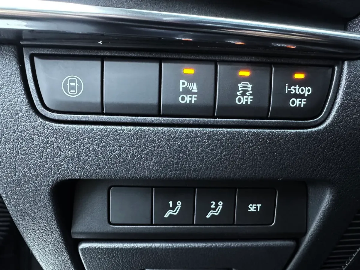 2022 Mazda 3 Axela 2.0L 158HP L4 6AT,autocango,china used car exporter,china ev exporter,chinese used car exporter,chinese used ev exporter