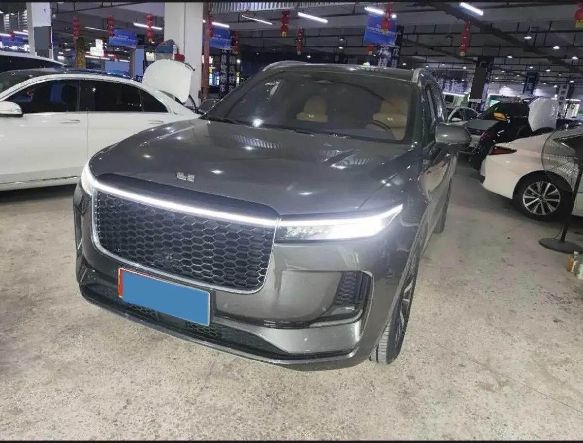 2021 Li ONE Range Extended 131HP REEV 40.5KWH,autocango,china used car exporter,china ev exporter,chinese used car exporter,chinese used ev exporter
