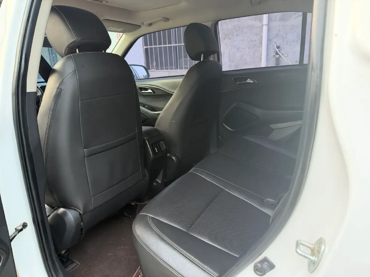 2021 Hyundai ix35 1.4T 140HP L4 7DCT,autocango,china used car exporter,china ev exporter,chinese used car exporter,chinese used ev exporter