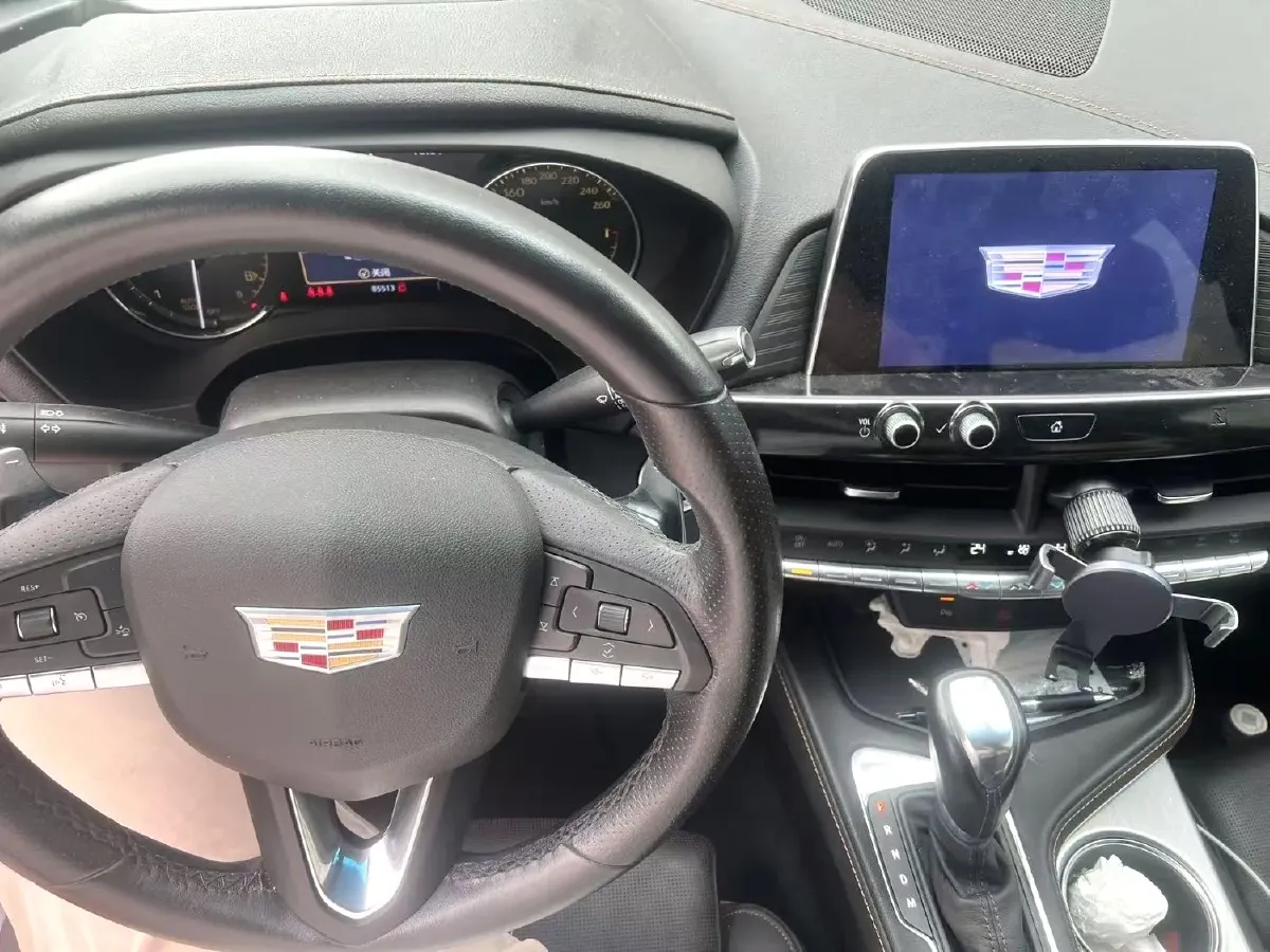 2020 Cadillac CT4 2.0T 237HP L4 8AT,autocango,china used car exporter,china ev exporter,chinese used car exporter,chinese used ev exporter