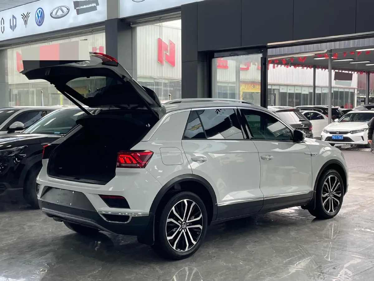 2021 Volkswagen T-Roc 1.4T 150HP L4 7DCT,autocango,china used car exporter,china ev exporter,chinese used car exporter,chinese used ev exporter