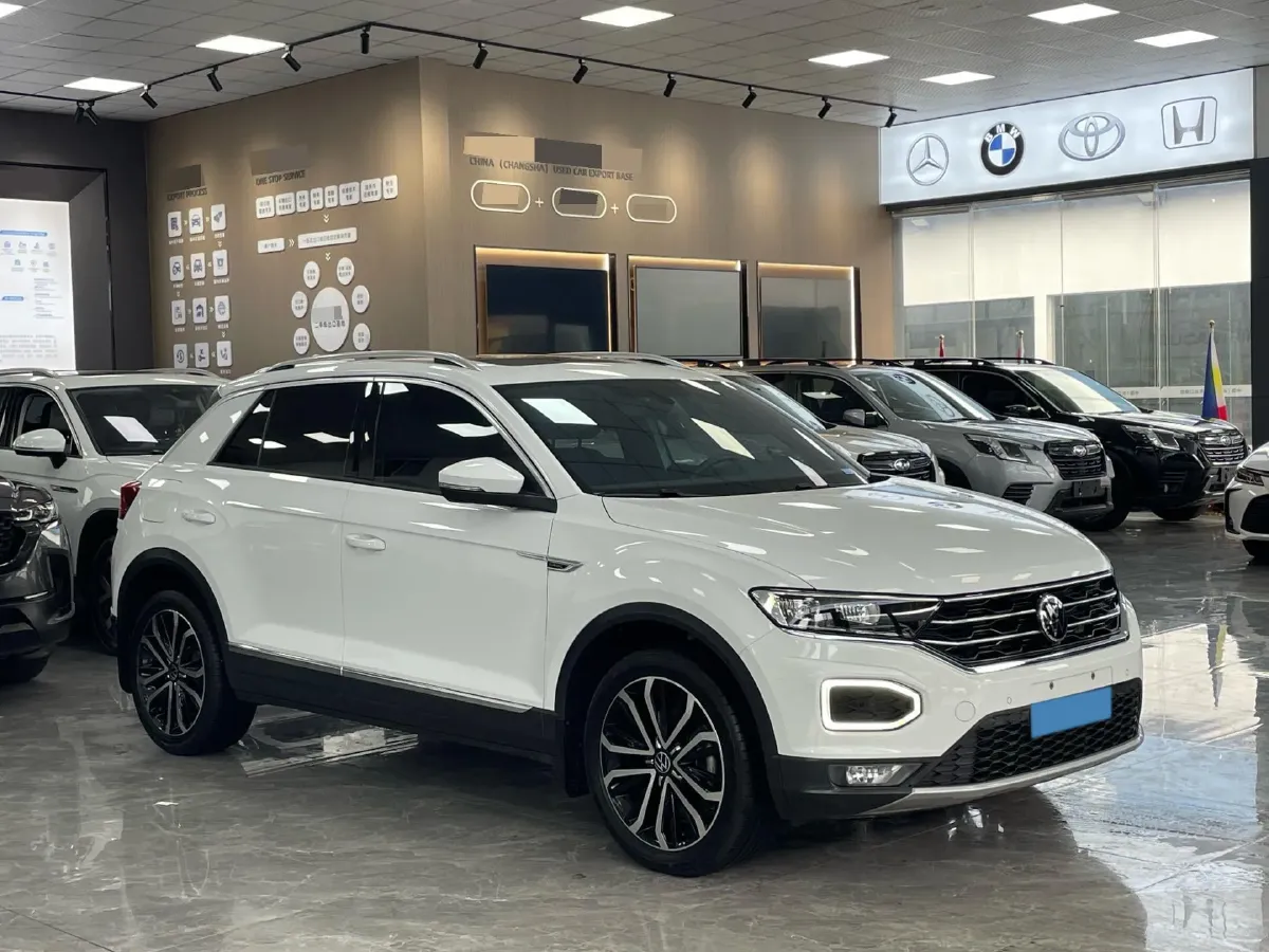 2021 Volkswagen T-Roc 1.4T 150HP L4 7DCT,autocango,china used car exporter,china ev exporter,chinese used car exporter,chinese used ev exporter
