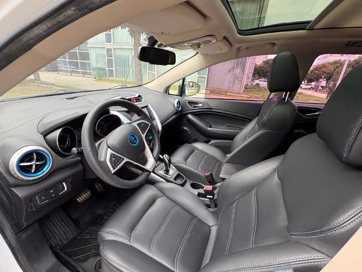 2019 BYD Yuan BEV 42KWH,autocango,china used car exporter,china ev exporter,chinese used car exporter,chinese used ev exporter