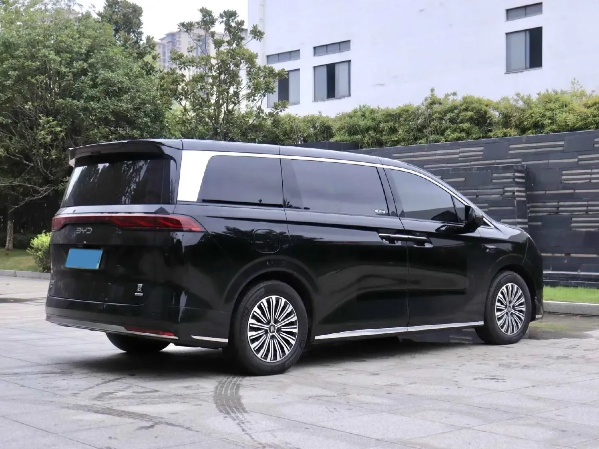 2025 BYD Xia 1.5T 156HP L4 E-CVT PHEV 36.6KWH,autocango,china used car exporter,china ev exporter,chinese used car exporter,chinese used ev exporter
