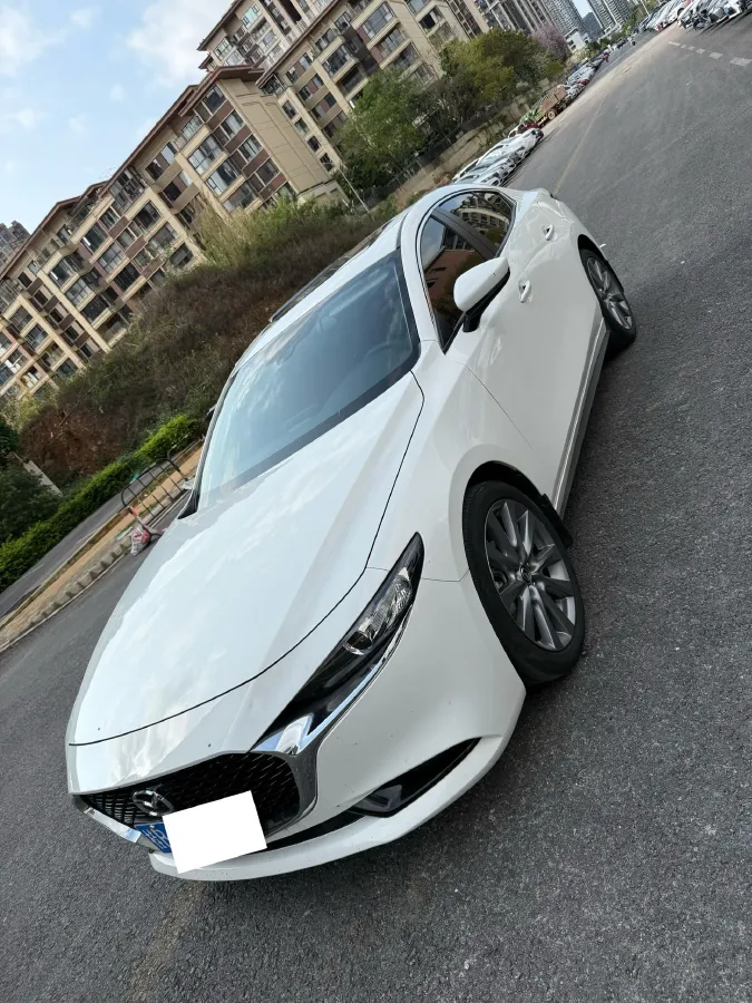 2023 Mazda 3 Axela 2.0L 158HP L4 6AT,autocango,china used car exporter,china ev exporter,chinese used car exporter,chinese used ev exporter