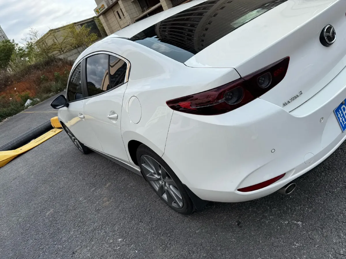 2023 Mazda 3 Axela 2.0L 158HP L4 6AT,autocango,china used car exporter,china ev exporter,chinese used car exporter,chinese used ev exporter
