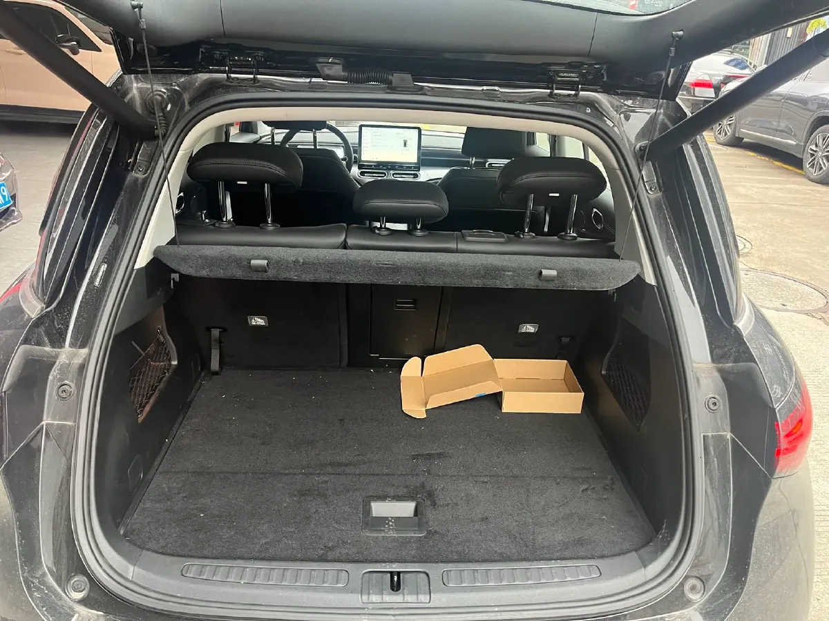 2022 Smart smart Elf 1 BEV 66KWH,autocango,china used car exporter,china ev exporter,chinese used car exporter,chinese used ev exporter