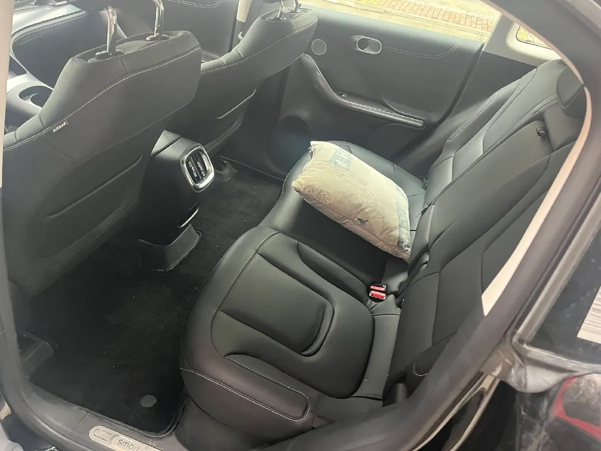 2022 Smart smart Elf 1 BEV 66KWH,autocango,china used car exporter,china ev exporter,chinese used car exporter,chinese used ev exporter