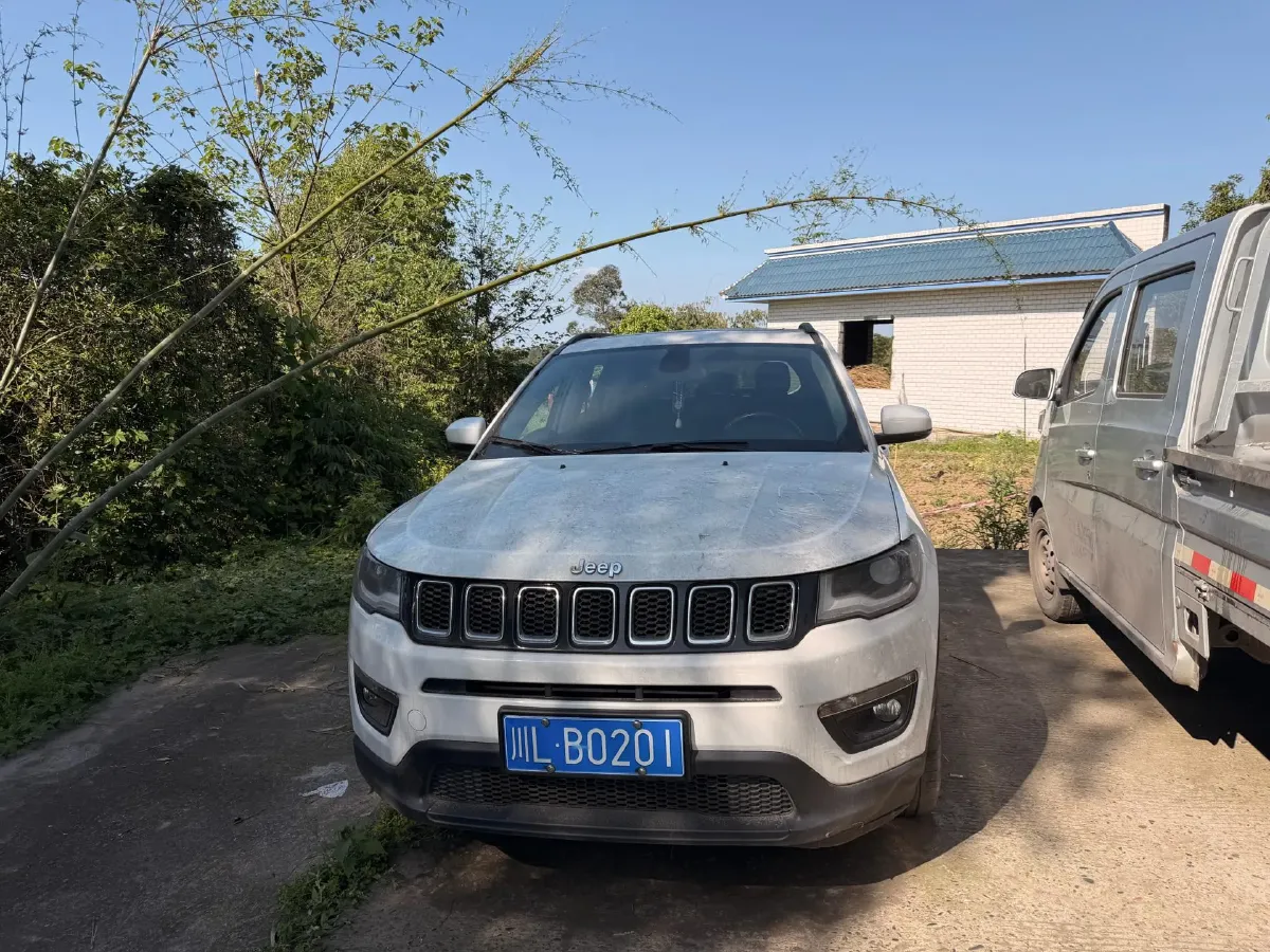 2020 Jeep Compass 1.3T 173HP L4 7DCT,autocango,china used car exporter,china ev exporter,chinese used car exporter,chinese used ev exporter