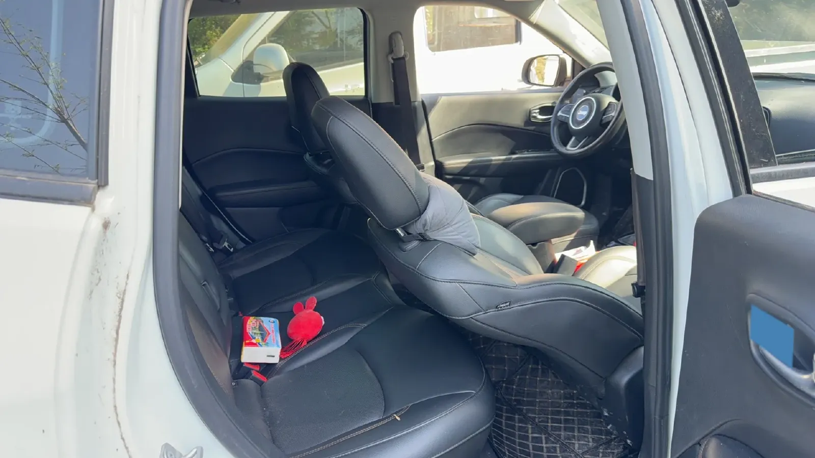 2020 Jeep Compass 1.3T 173HP L4 7DCT,autocango,china used car exporter,china ev exporter,chinese used car exporter,chinese used ev exporter