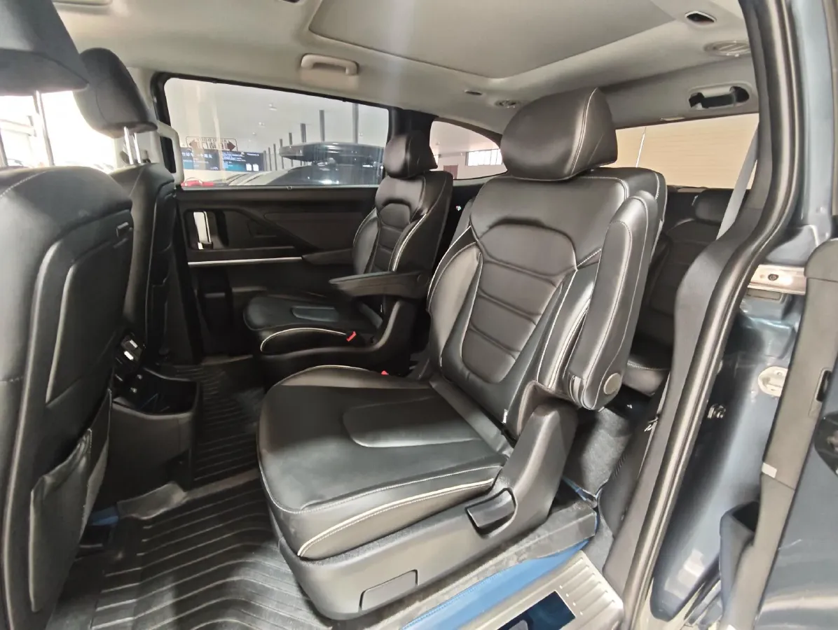 2024 Hyundai Custo 1.5T 170HP L4 8AT,autocango,china used car exporter,china ev exporter,chinese used car exporter,chinese used ev exporter