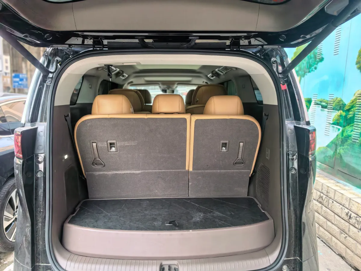 2022 HongQi HS7 3.0T 337HP V6 8AT,autocango,china used car exporter,china ev exporter,chinese used car exporter,chinese used ev exporter