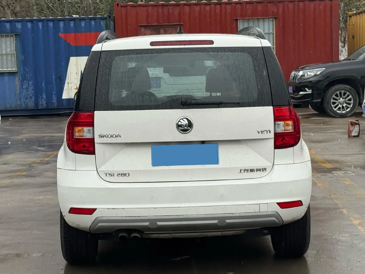 2017 Skoda Yeti 1.4T 150HP L4 7DCT,autocango,china used car exporter,china ev exporter,chinese used car exporter,chinese used ev exporter
