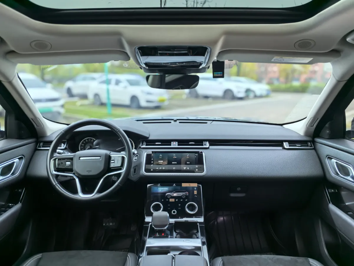 2022 Land Rover Range Rover Velar 2.0T 250HP L4 8AT,autocango,china used car exporter,china ev exporter,chinese used car exporter,chinese used ev exporter