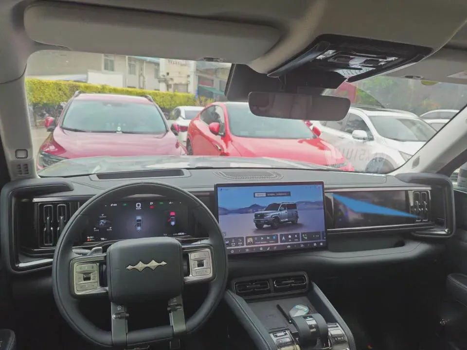 2025 FangChengBao Bao 5 1.5T 194HP L4 E-CVT PHEV 31.8KWH,autocango,china used car exporter,china ev exporter,chinese used car exporter,chinese used ev exporter