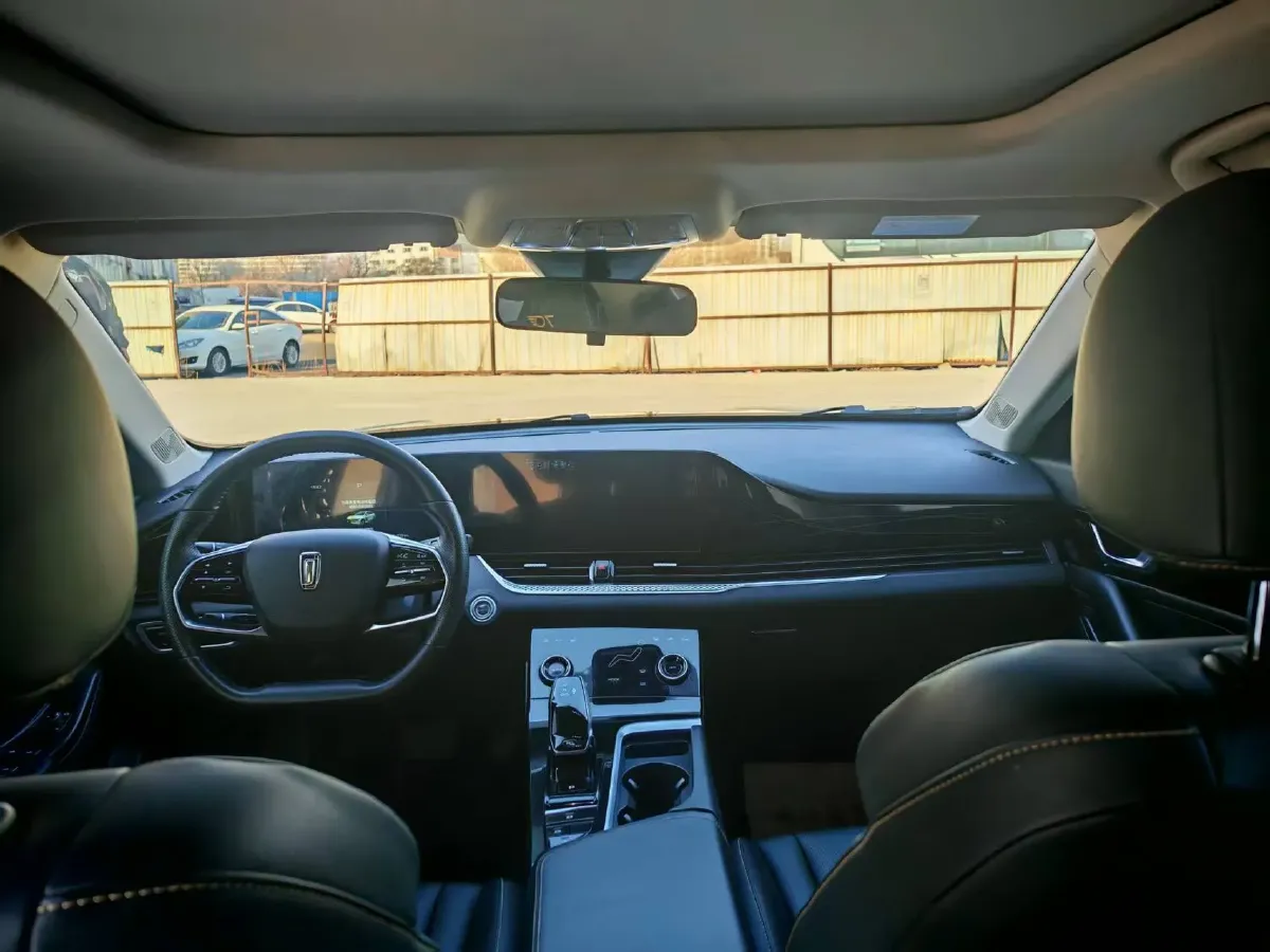 2022 DongFeng Fengon Fengon 580 1.5T 184HP L4 6AT,autocango,china used car exporter,china ev exporter,chinese used car exporter,chinese used ev exporter