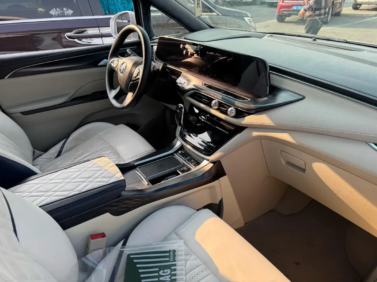 2020 Buick GL8 2.0T 237HP L4 9AT,autocango,china used car exporter,china ev exporter,chinese used car exporter,chinese used ev exporter