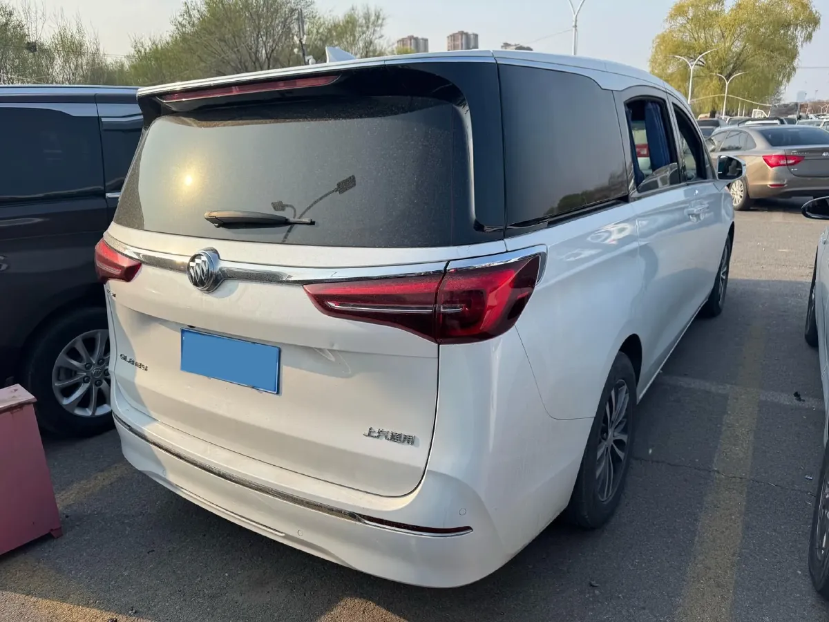 2020 Buick GL8 2.0T 237HP L4 9AT,autocango,china used car exporter,china ev exporter,chinese used car exporter,chinese used ev exporter