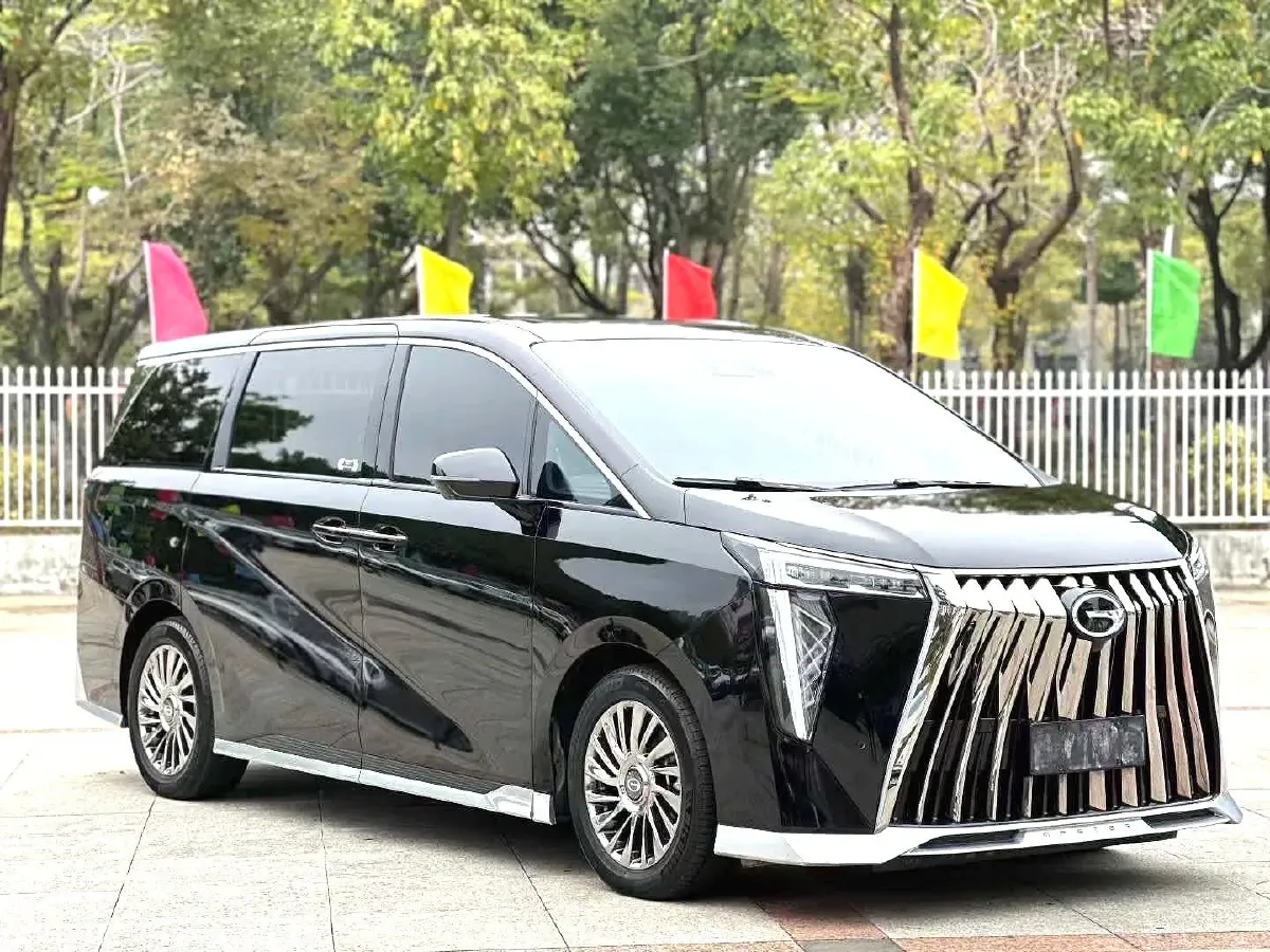 2023 GAC Trumpchi M8 2.0T 252HP L4 8AT,autocango,china used car exporter,china ev exporter,chinese used car exporter,chinese used ev exporter