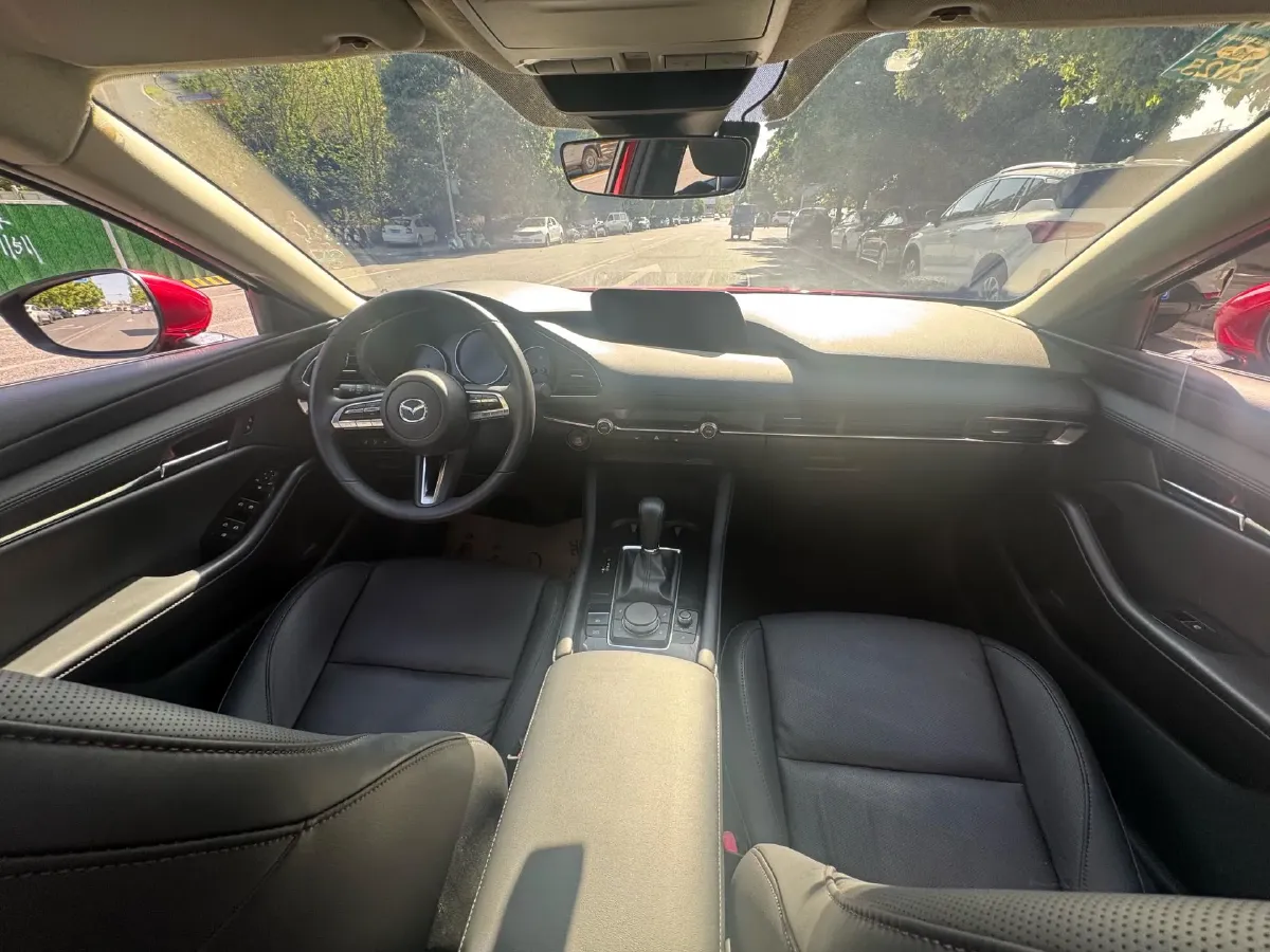 2021 Mazda 3 Axela 2.0L 158HP L4 6AT,autocango,china used car exporter,china ev exporter,chinese used car exporter,chinese used ev exporter
