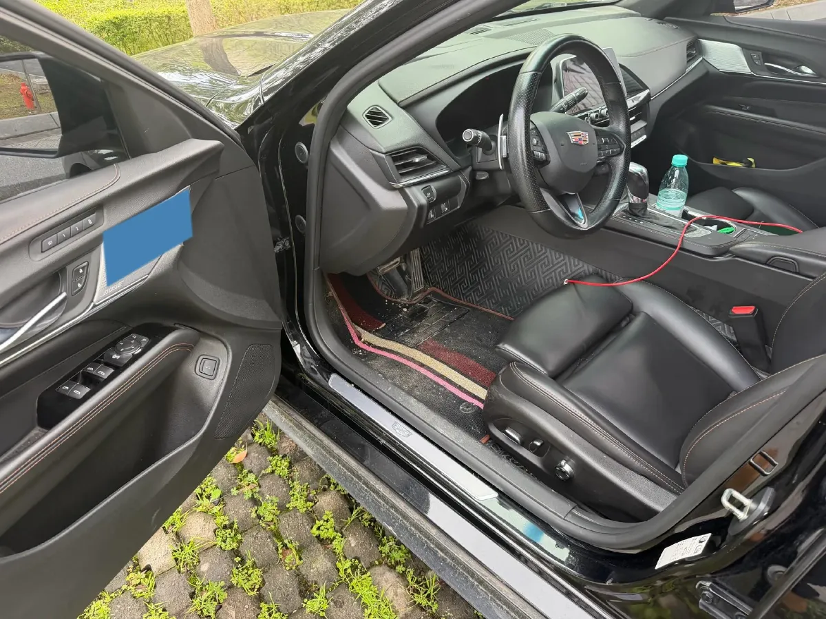 2021 Cadillac CT4 2.0T 237HP L4 8AT,autocango,china used car exporter,china ev exporter,chinese used car exporter,chinese used ev exporter