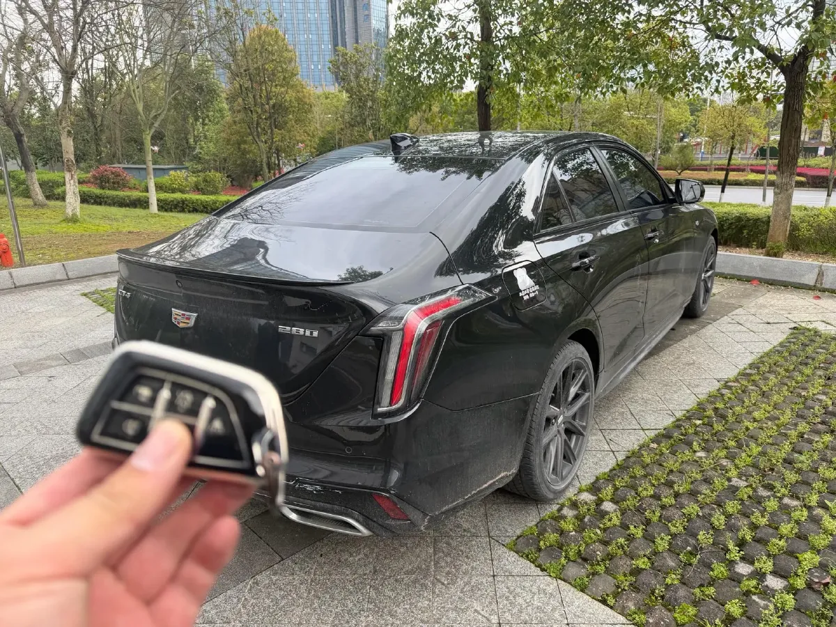 2021 Cadillac CT4 2.0T 237HP L4 8AT,autocango,china used car exporter,china ev exporter,chinese used car exporter,chinese used ev exporter