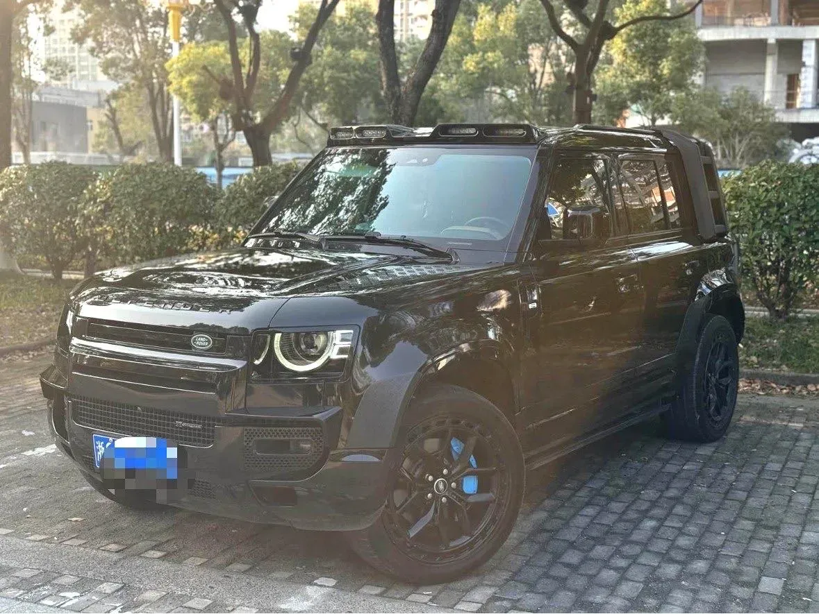 2023 Land Rover Defender 3.0T 400HP L6 8AT,autocango,china used car exporter,china ev exporter,chinese used car exporter,chinese used ev exporter