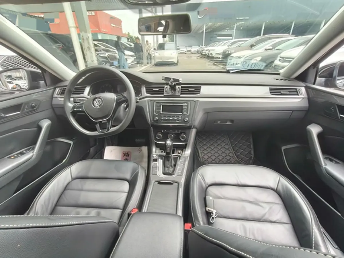 2017 Volkswagen Passat 1.4T 150HP L4 7DCT,autocango,china used car exporter,china ev exporter,chinese used car exporter,chinese used ev exporter