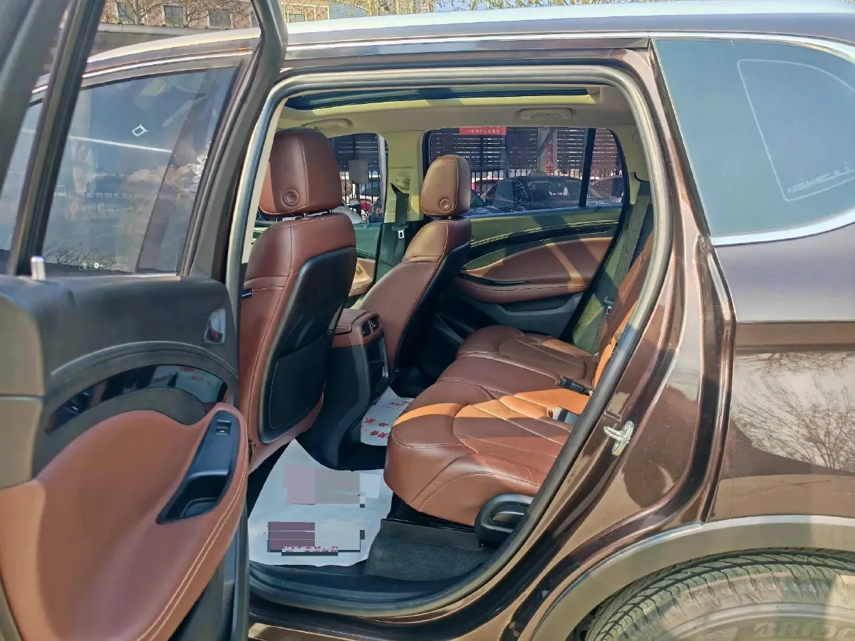 2021 Buick EnvisionPlus 1.5T 169HP L4 7DCT,autocango,china used car exporter,china ev exporter,chinese used car exporter,chinese used ev exporter