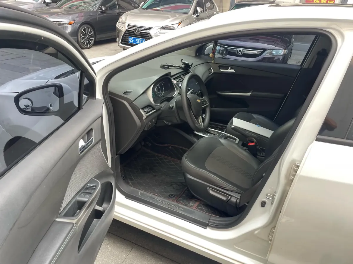 2018 Chevrolet Lova RV 1.5L 113HP L4 4AT,autocango,china used car exporter,china ev exporter,chinese used car exporter,chinese used ev exporter