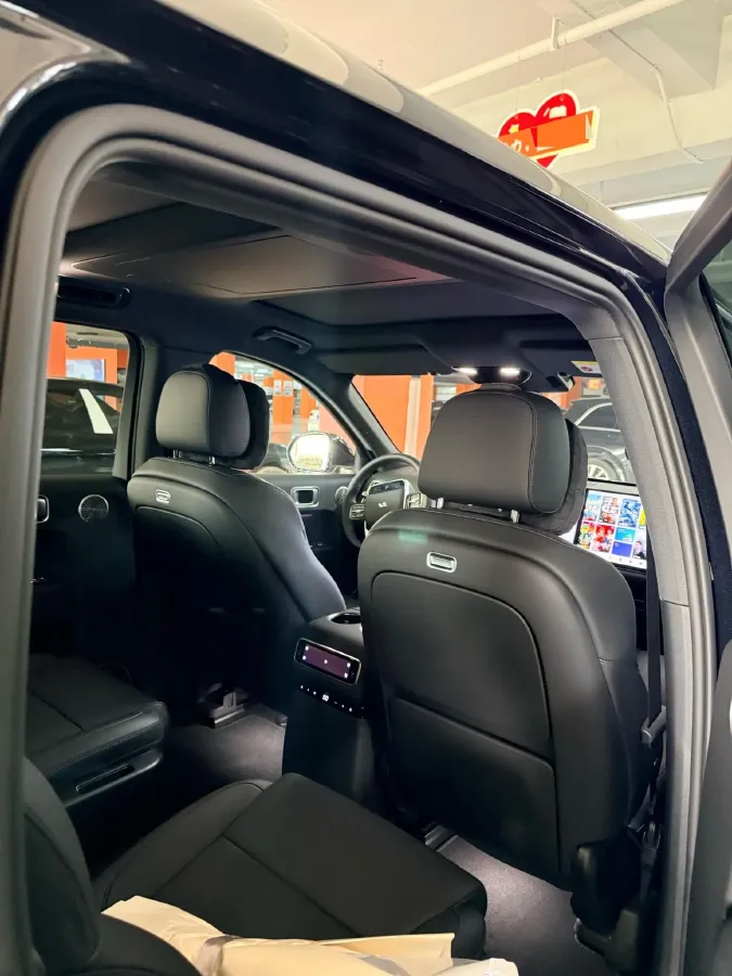 2025 Li L9 Range Extended 154HP REEV,autocango,china used car exporter,china ev exporter,chinese used car exporter,chinese used ev exporter