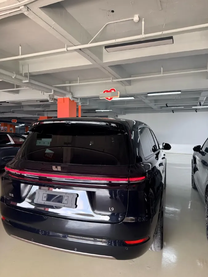 2025 Li L9 Range Extended 154HP REEV,autocango,china used car exporter,china ev exporter,chinese used car exporter,chinese used ev exporter