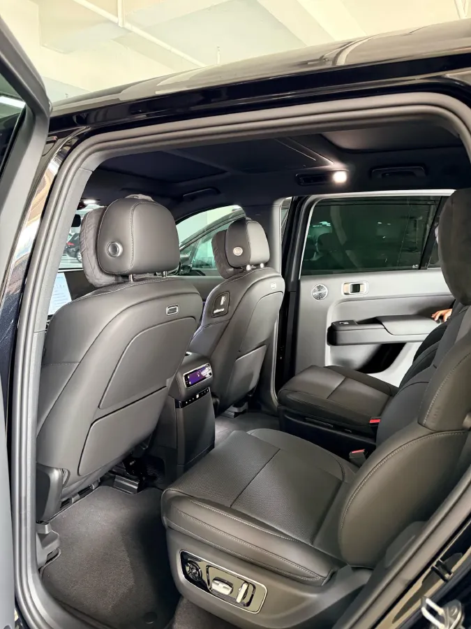 2025 Li L9 Range Extended 154HP REEV,autocango,china used car exporter,china ev exporter,chinese used car exporter,chinese used ev exporter