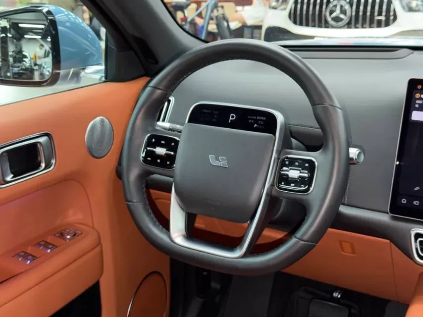 2023 Li L8 Range Extended 154HP REEV 40.9KWH,autocango,china used car exporter,china ev exporter,chinese used car exporter,chinese used ev exporter