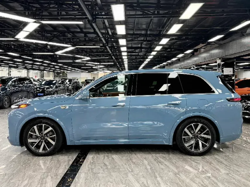 2023 Li L8 Range Extended 154HP REEV 40.9KWH,autocango,china used car exporter,china ev exporter,chinese used car exporter,chinese used ev exporter
