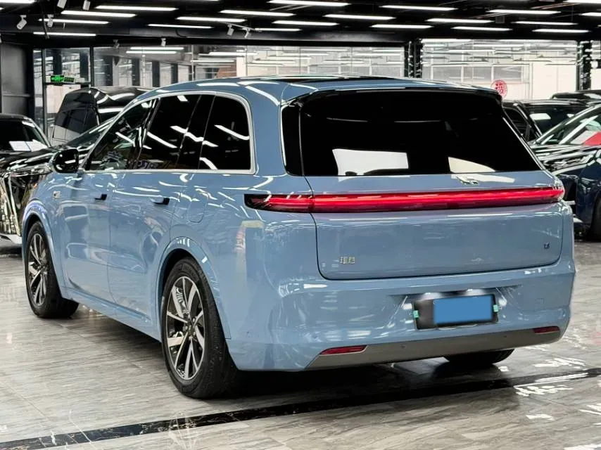 2023 Li L8 Range Extended 154HP REEV 40.9KWH,autocango,china used car exporter,china ev exporter,chinese used car exporter,chinese used ev exporter